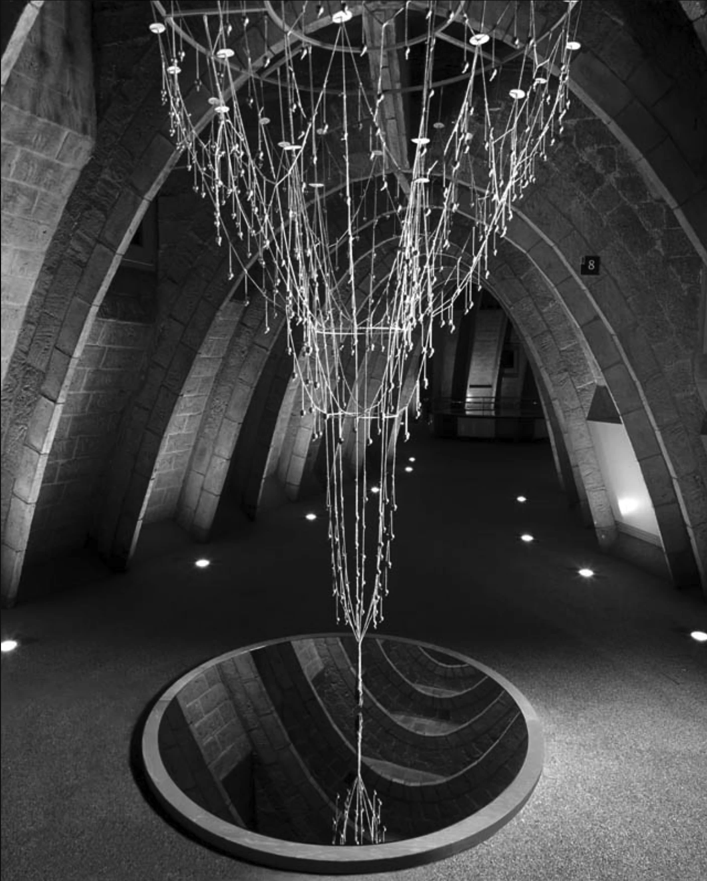 Maqueta polifunicular Reinterpretación de los estudios esterofuniculares realizados por Gaudí Cuerda
